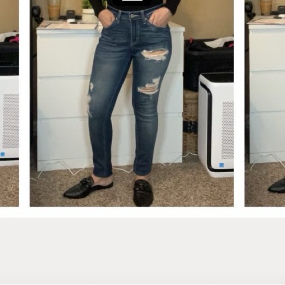 Kancan high rise distressed skinny jeans